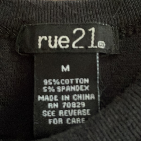 Rue21 racer back crop top - Picture 2 of 6